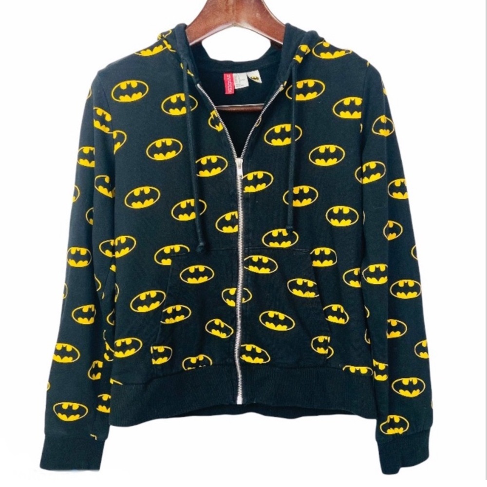 Divided • Batman Bat signal Print Two Pocket Front Zip hoodie medium